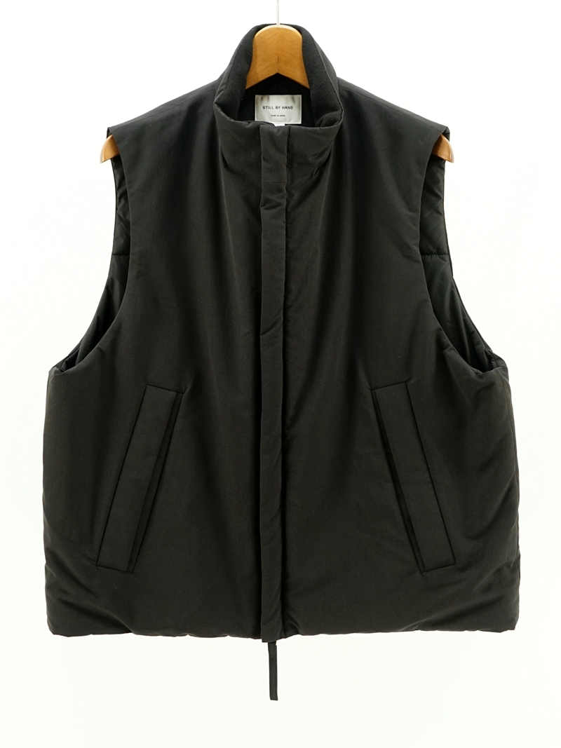 Stand collar padded vest / VE01243