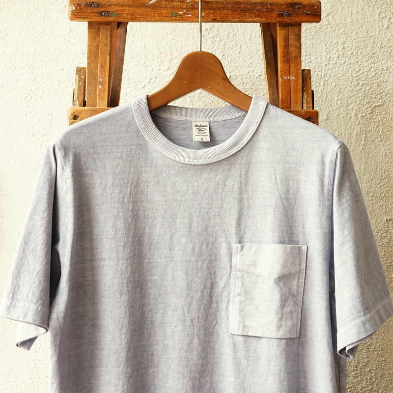 Jackman　ピグメント染めの定番ポケットTシャツ