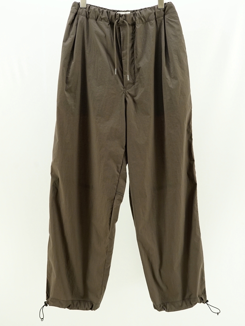 Free adjusting nylon pants / PT01252