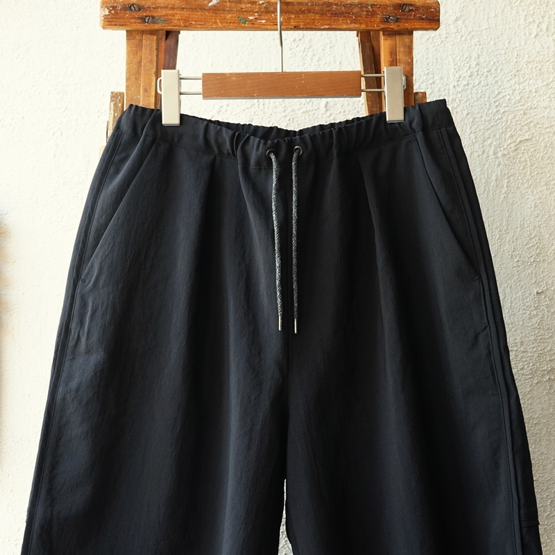 LAMOND　シャリショーツと名付けた綺麗目ショートパンツ
