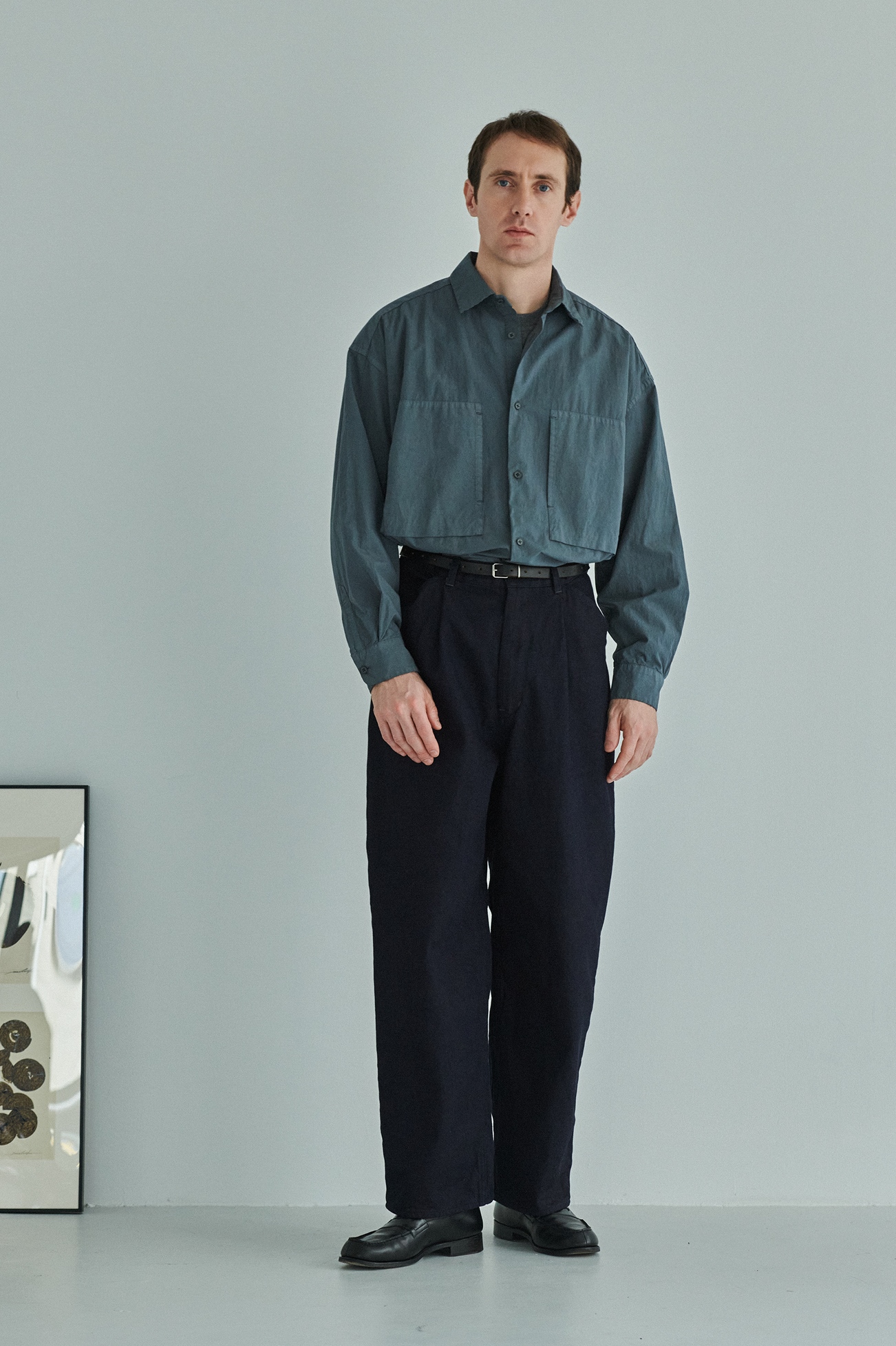 STILL BY HAND　絶妙な色味・肌離れの良い製品染めオーバーシャツ