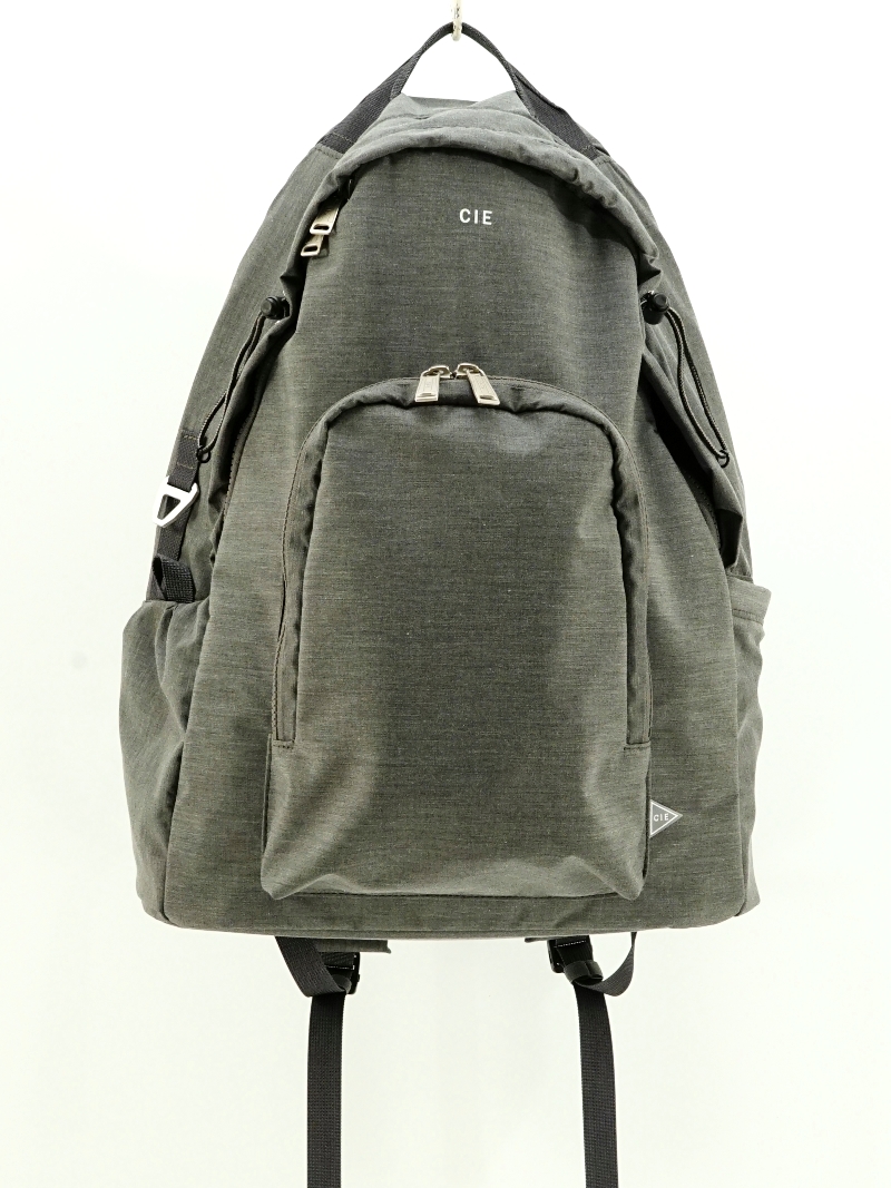 TENDER DAYPACK / 042500