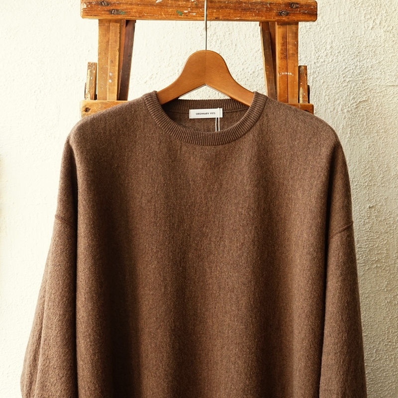 ORDINARY FITS　バーバーニットに新色ブラウン、ネイビーが新登場