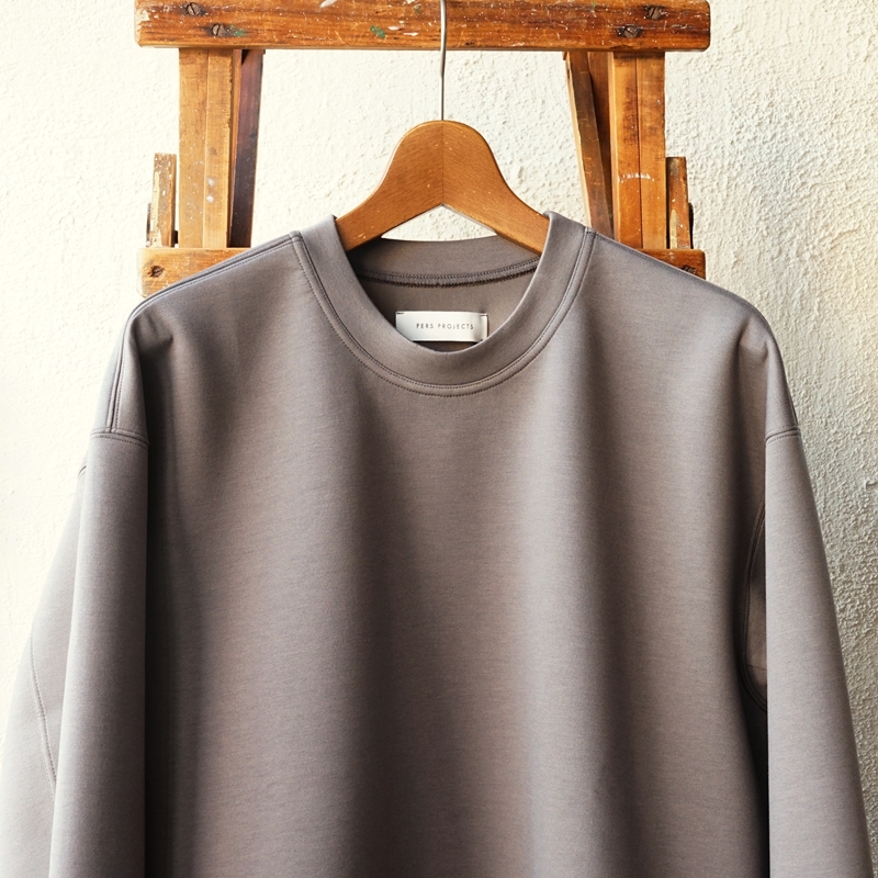 PERS PROJECTS ストレッチジャージー素材の長袖カットソー