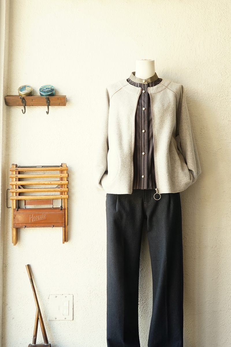 Automne – Hiver 2025　vol.71　（women）