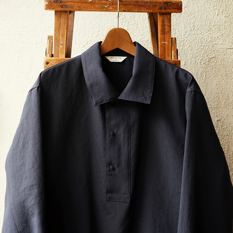 STILL BY HAND　軽量に拘ったパッカブルタイプのアノラック