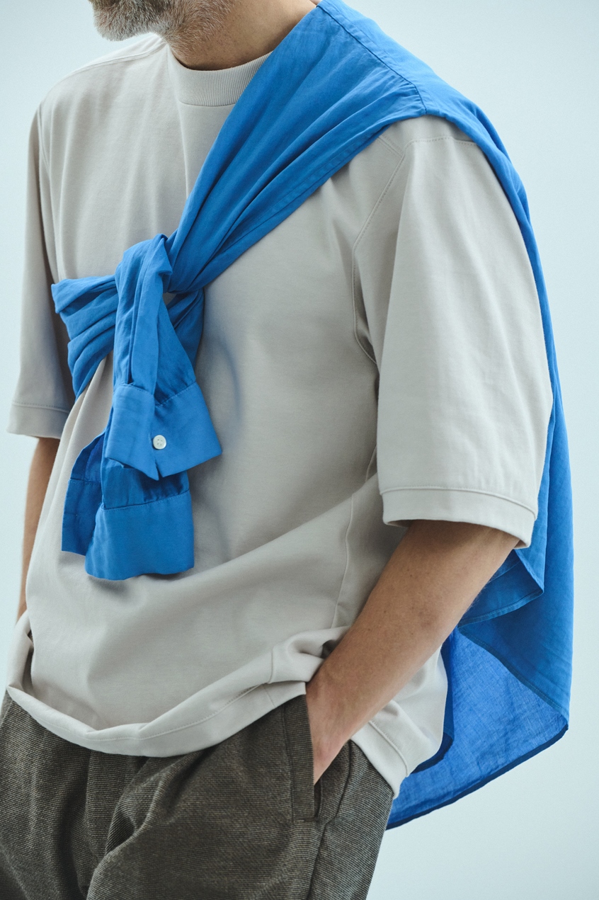 STILL BY HAND　綺麗な表面感のヘビーウェイトTシャツ