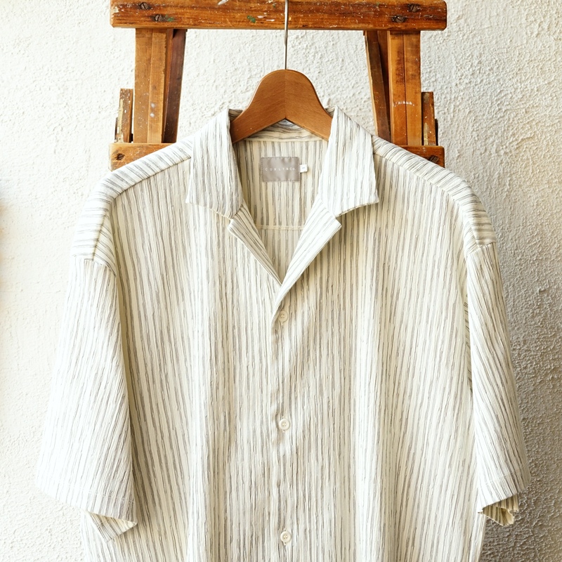 CURLY　クレープストライプのオープンカラーシャツ