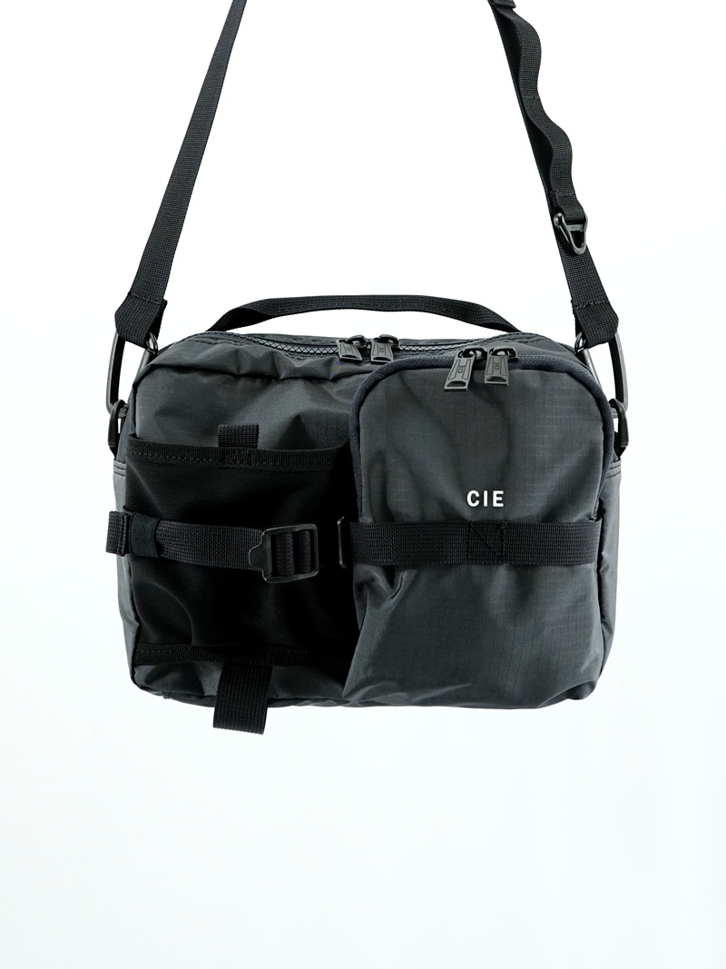 GRID-0 BOTTLE SHOULDER BAG / 032665