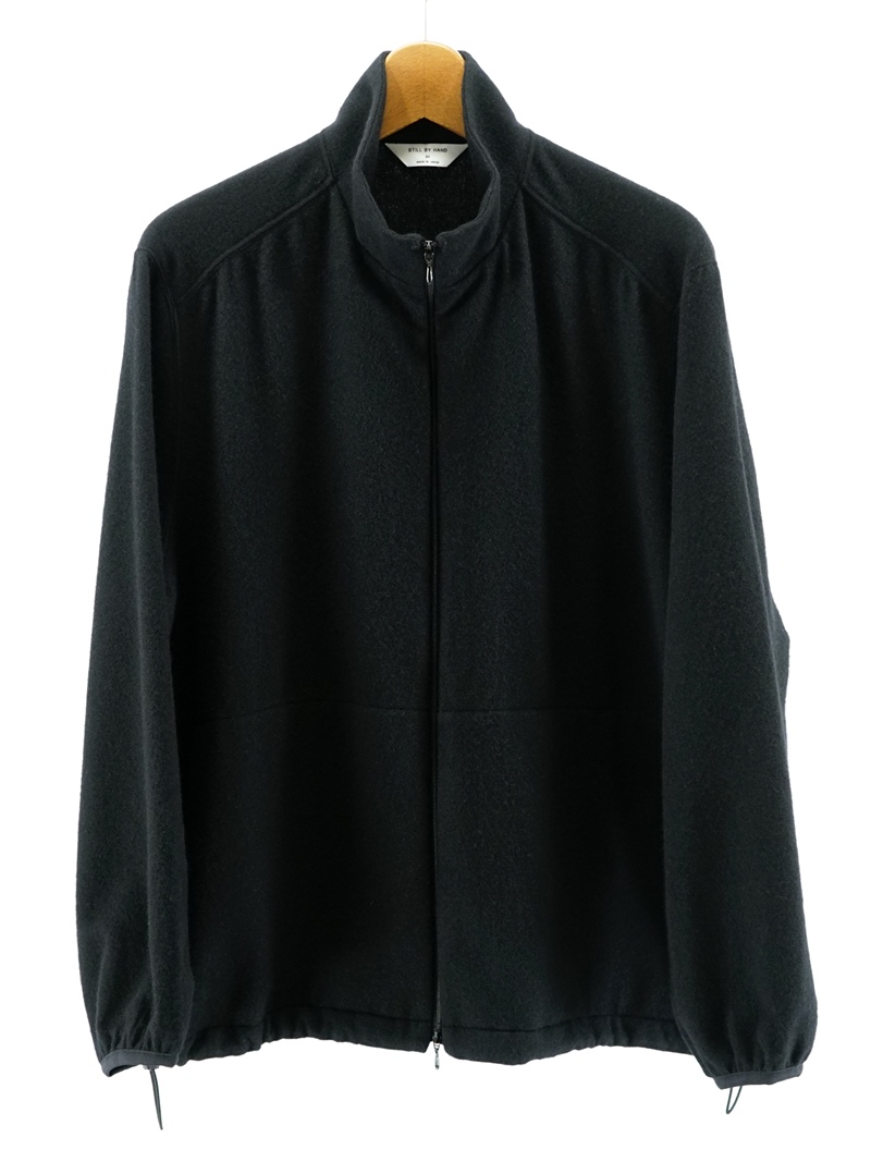 Cashmere mixed high neck blouson / BL04263